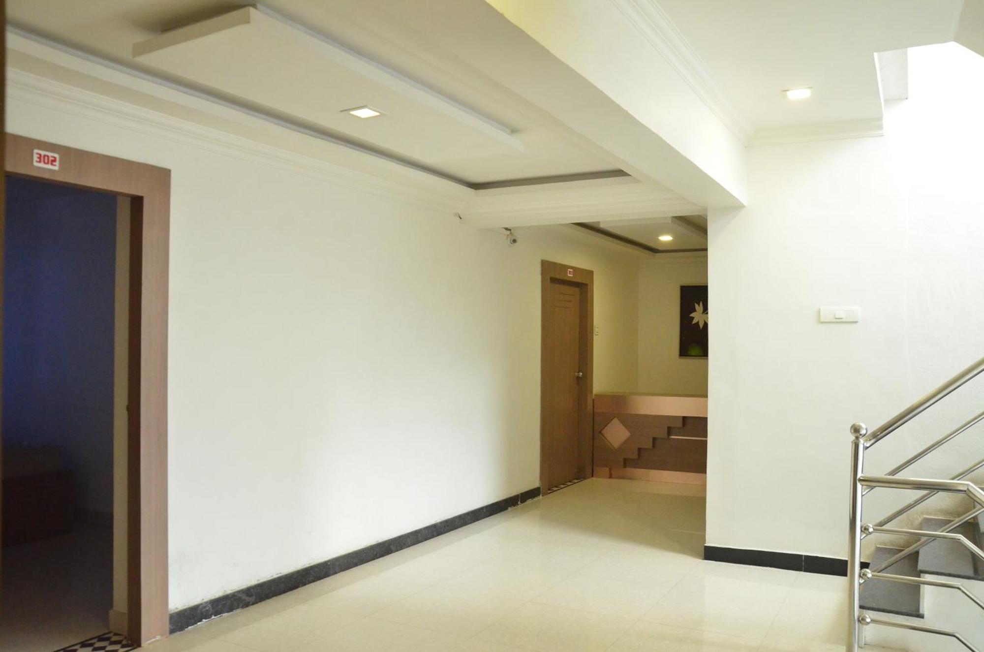 Golden Grand By Xury Hotels Tiruchchendūr Exterior foto
